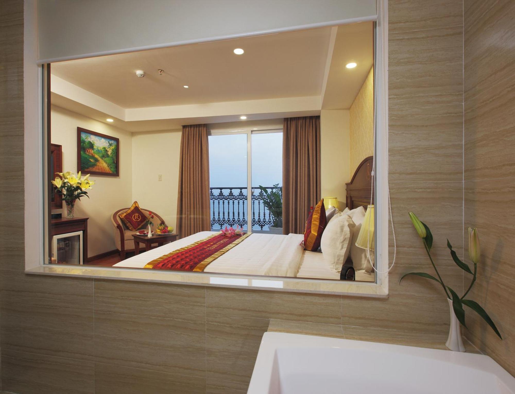 Hotel Regalia Nha Trang Zewnętrze zdjęcie